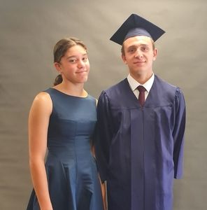 Meet your Posher, Ev